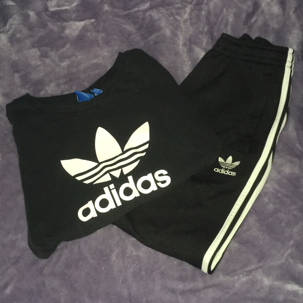 Adidas shirt and jogger bundle
